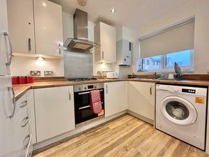 Photo 7- click for photo gallery